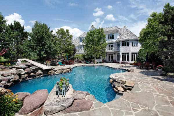 luxury-in-ground-swimming-pool-in-katy-tx